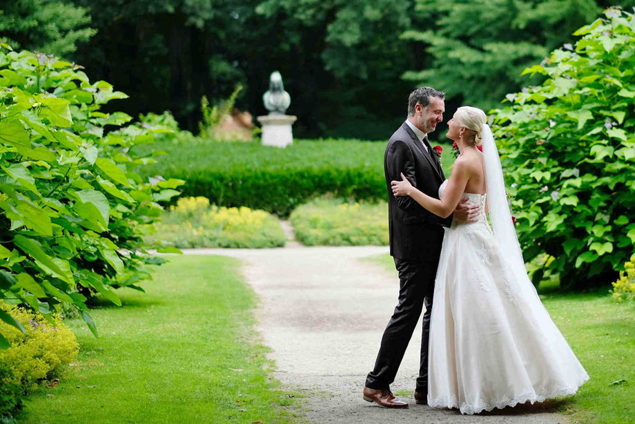 hochzeitsfotograf burg hülshoff, hochzeitsfotografie burg hülshoff, fotograf an der burg hülshoff, standesamtliche trauung herten, hochzeit an der burg hülshoff-2